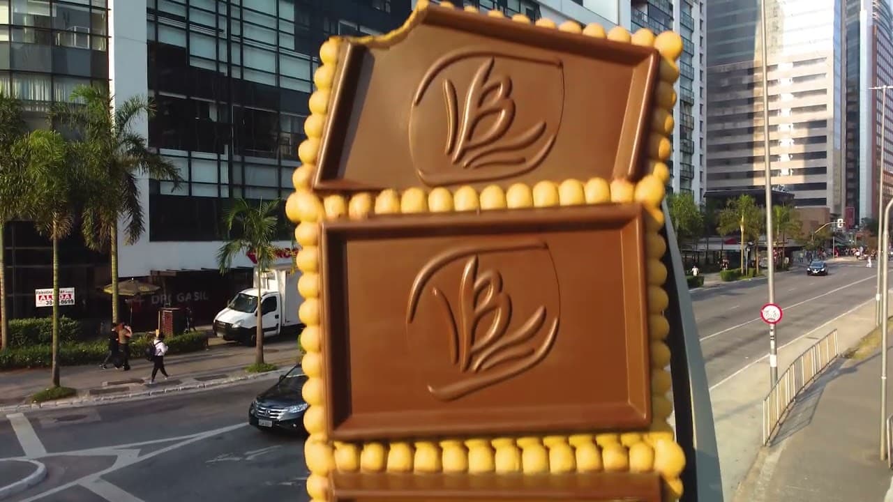 Bauducco Choco Biscuit | JCDecaux Brasil